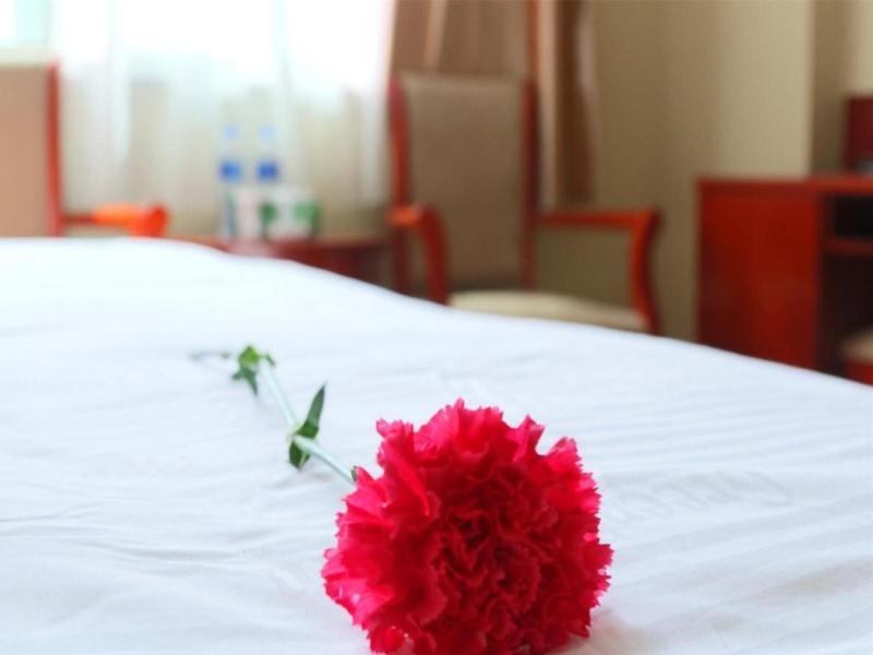 Greentree Inn Shanghai Pudong Airport Huaxia East Road Railway Station Shell Hotel Exterior foto