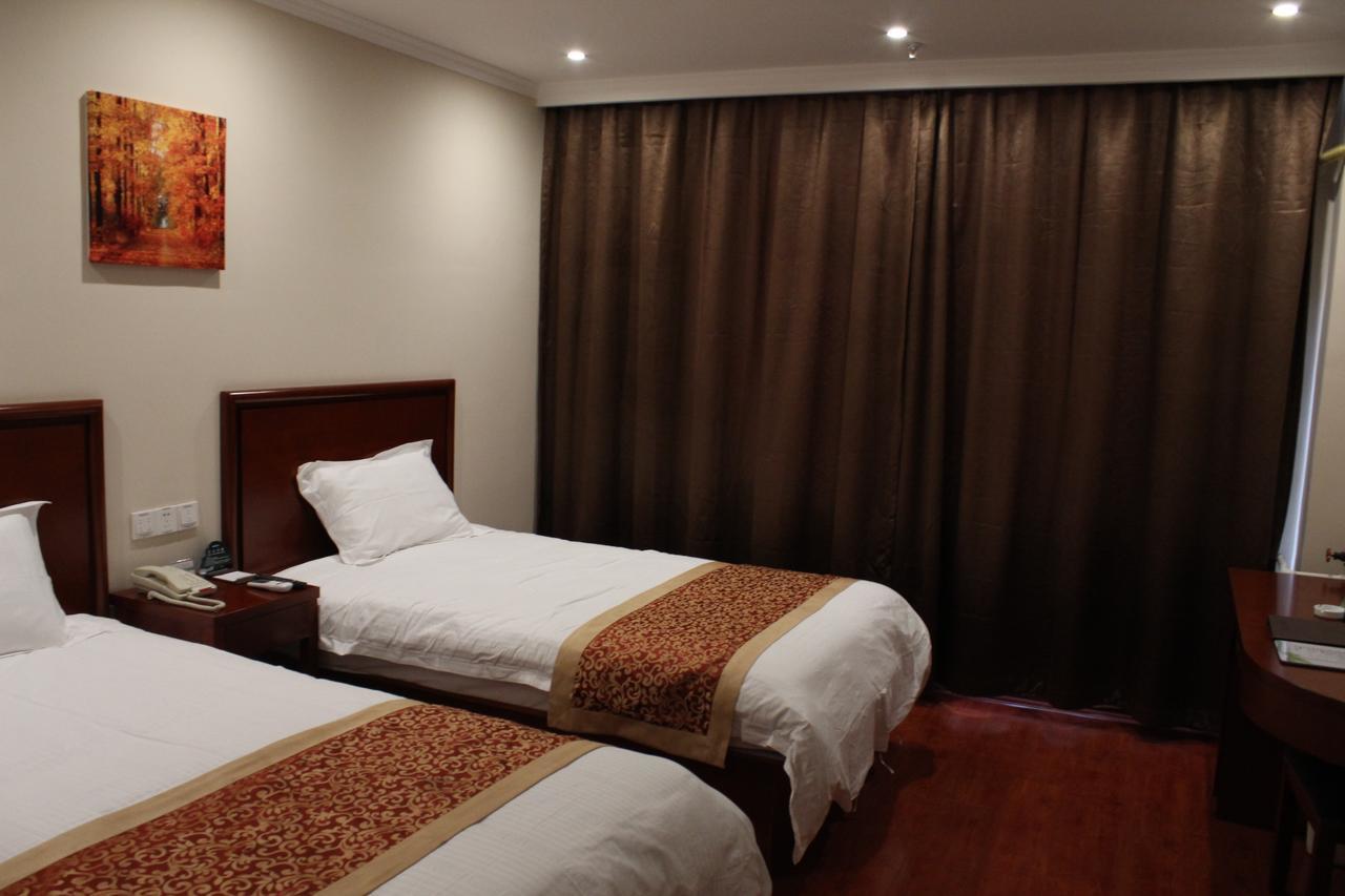 Greentree Inn Shanghai Pudong Airport Huaxia East Road Railway Station Shell Hotel Exterior foto