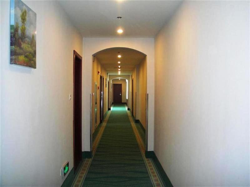 Greentree Inn Shanghai Pudong Airport Huaxia East Road Railway Station Shell Hotel Exterior foto